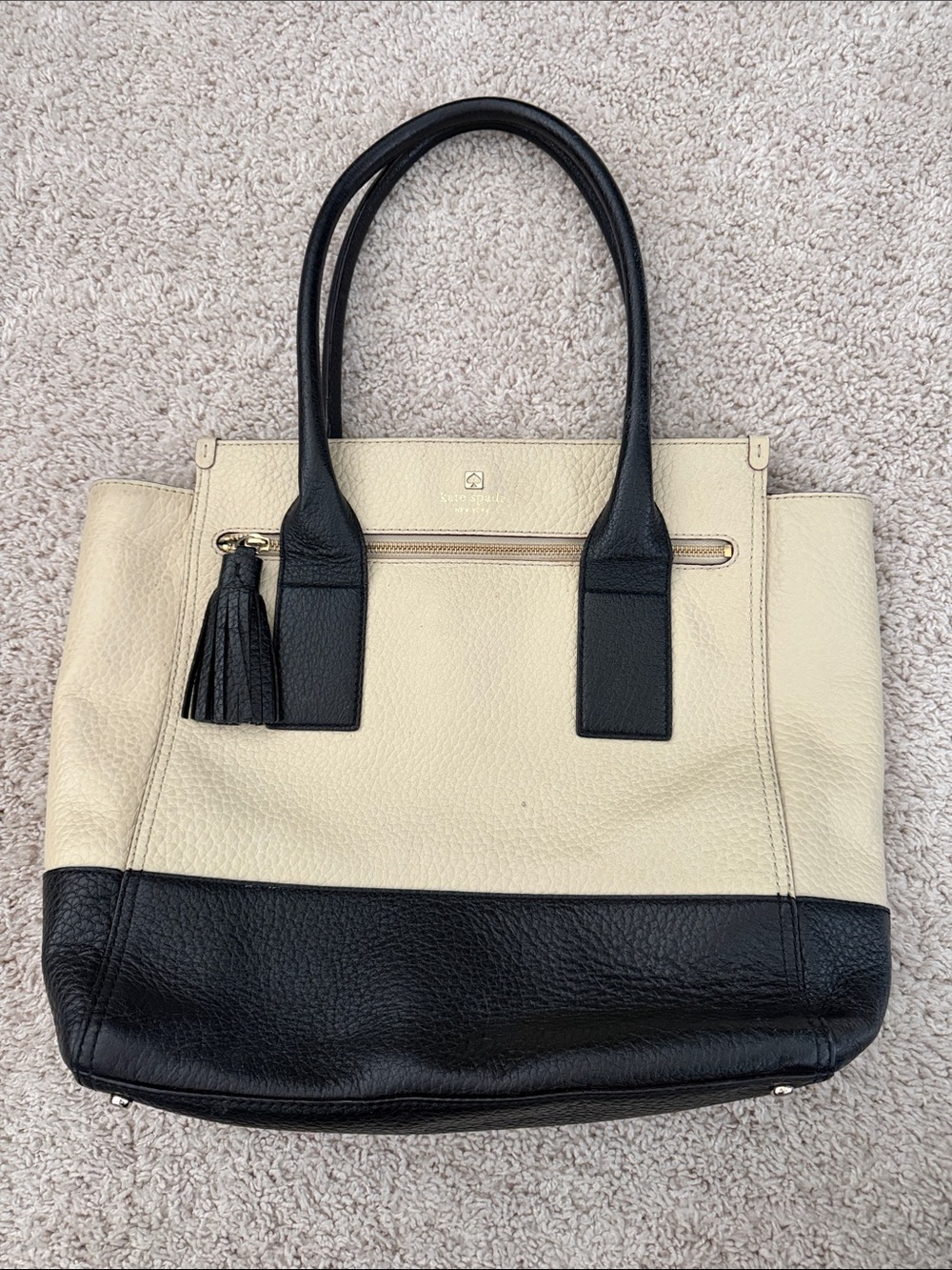 kate spade Black and Cream Leather Two-Tone Tote with Tassel